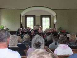 SRO for Bayside Singers at Memorial Day Program
