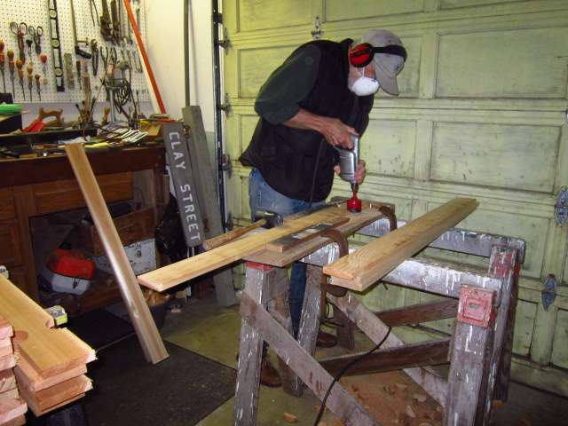 Making Pickets