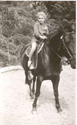 Sydney, circa 1944