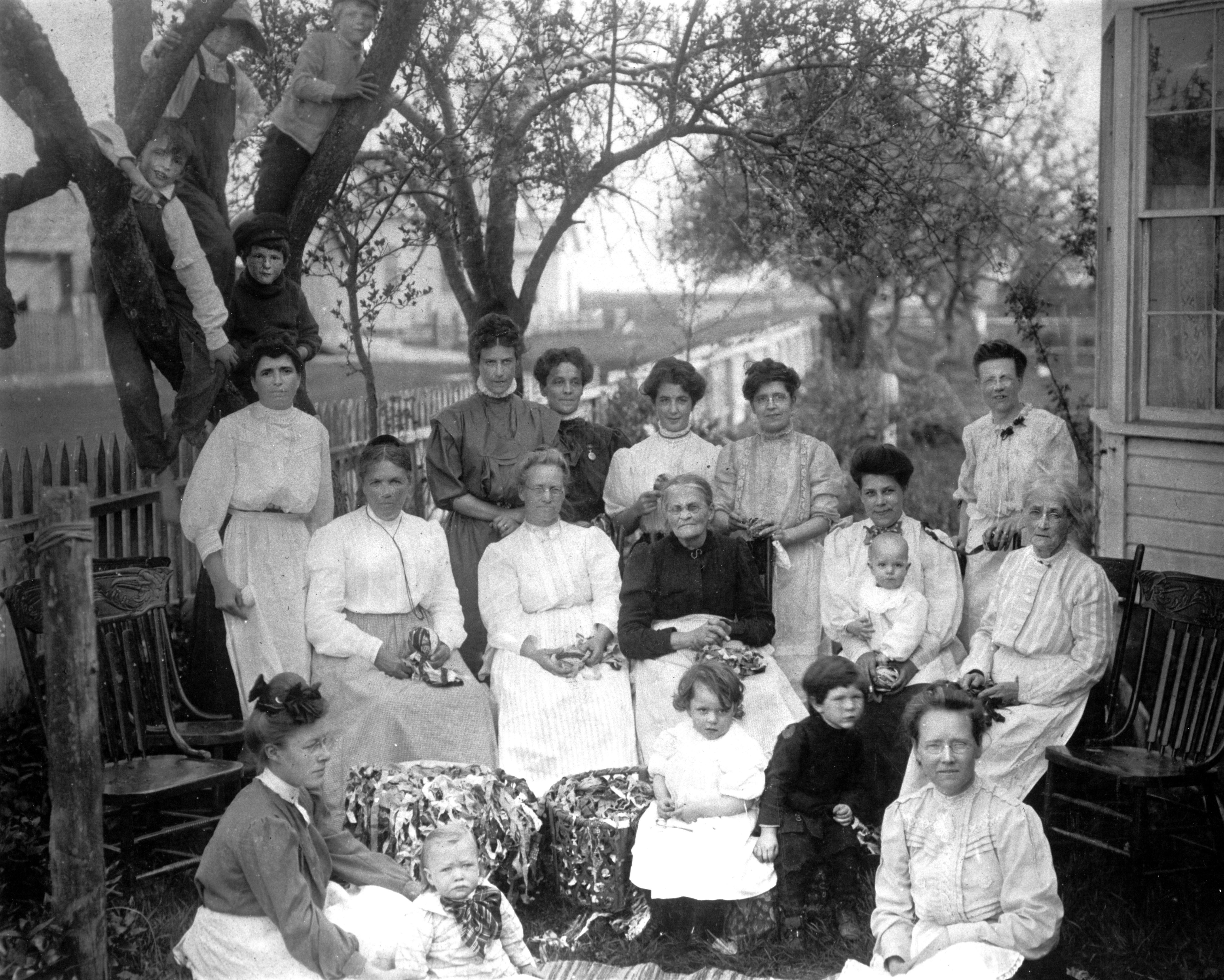 Sewing Bee c. 1907